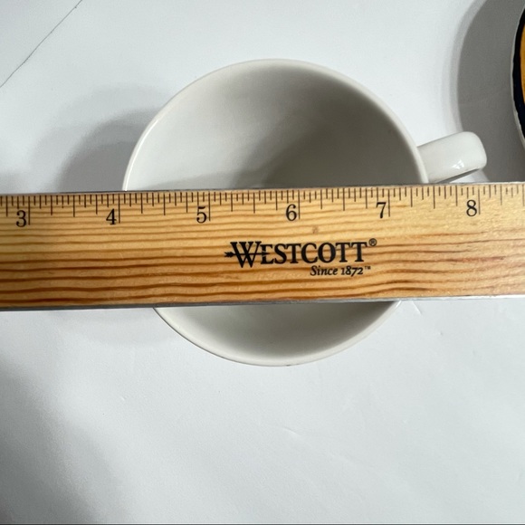 Cafe Paris Teacup - Picture 10 of 11